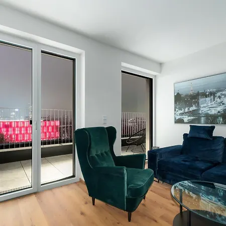 Riverside Premium Living With Great View