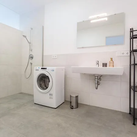 아파트 Riverside Premium Living With Great View