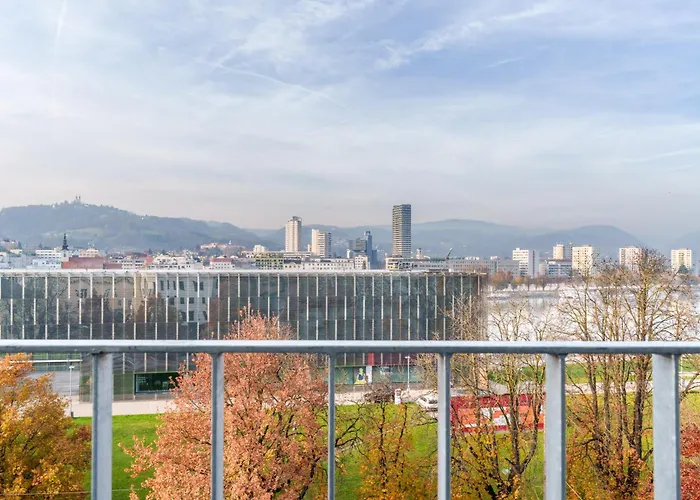 Riverside Premium Living With Great View アパート *